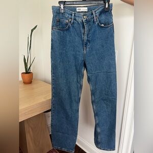 Zara Straight Fit Blue Jean